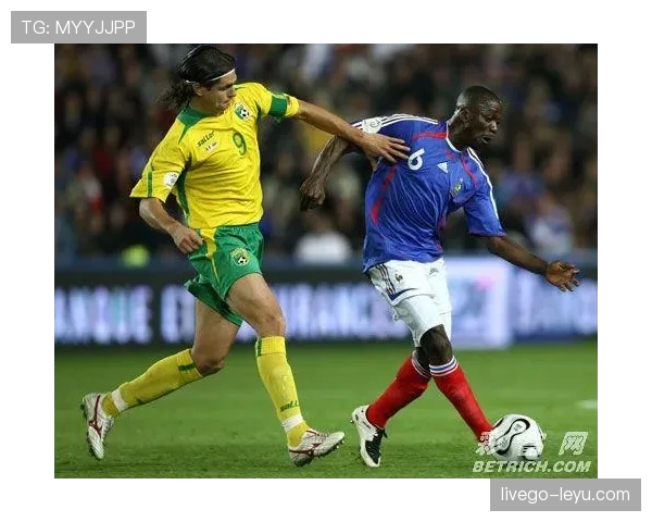 埃斯比赛节奏再创新高，运动员稳健发挥点燃观众热情